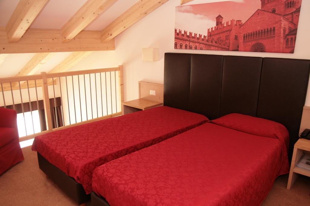 Casa Vigolana Natural Garni Hotel Vigolo Vattaro Quarto foto